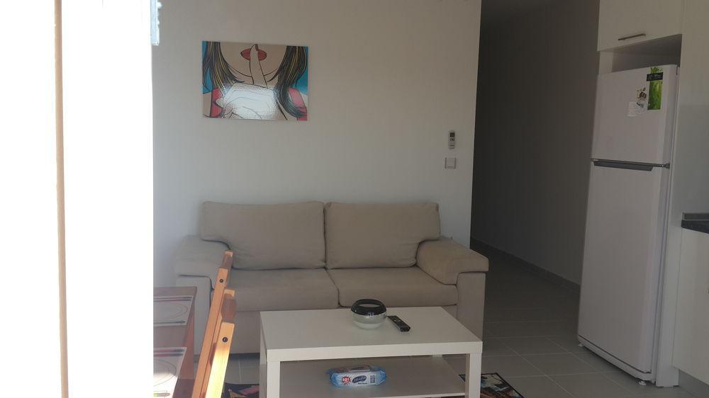 Kasinn Apart Beyaz Buitenkant foto